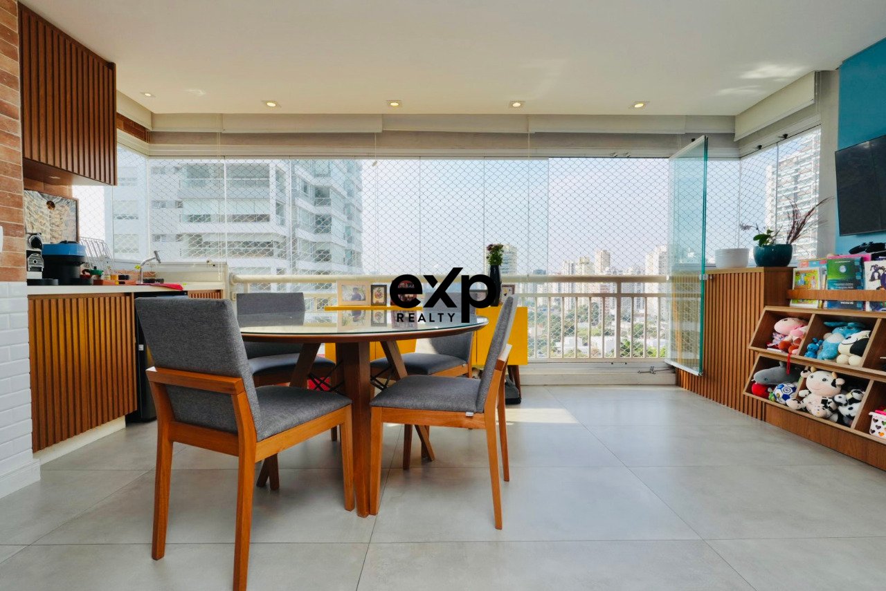 Apartamento de 92 m² com 2 suítes, 2 vagas e depósito à venda!