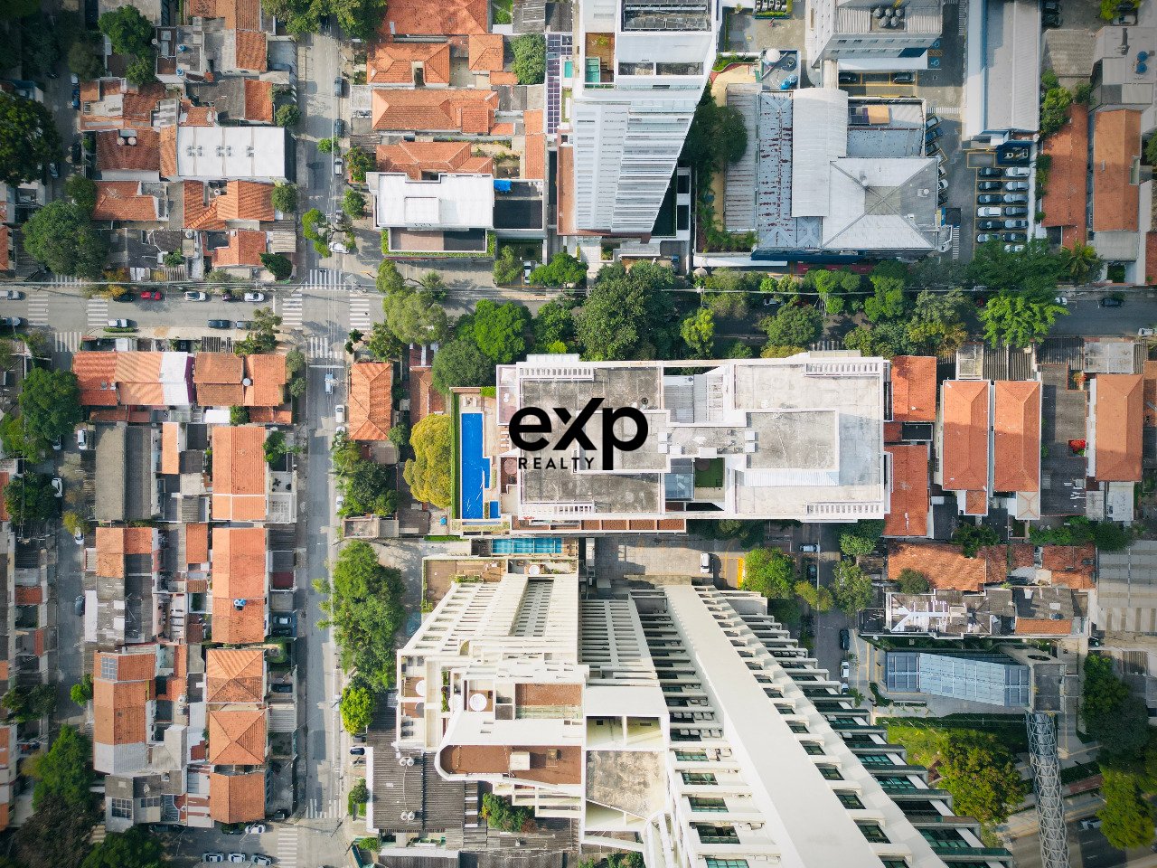 Apartamento de 92 m² com 2 suítes, 2 vagas e depósito à venda!