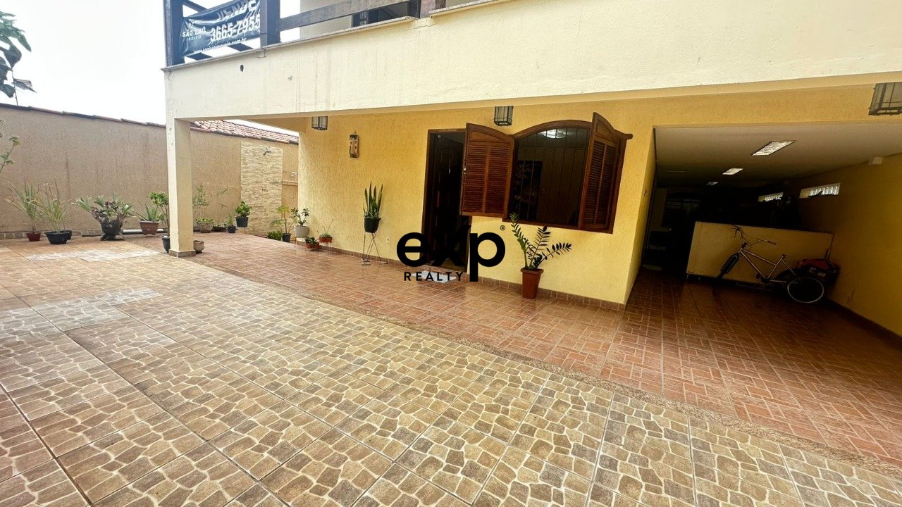 HOUSE WITH 6 BEDROOMS FOR SALE IN ALÍPIO DE MELO NEIGHBORHOOD 4