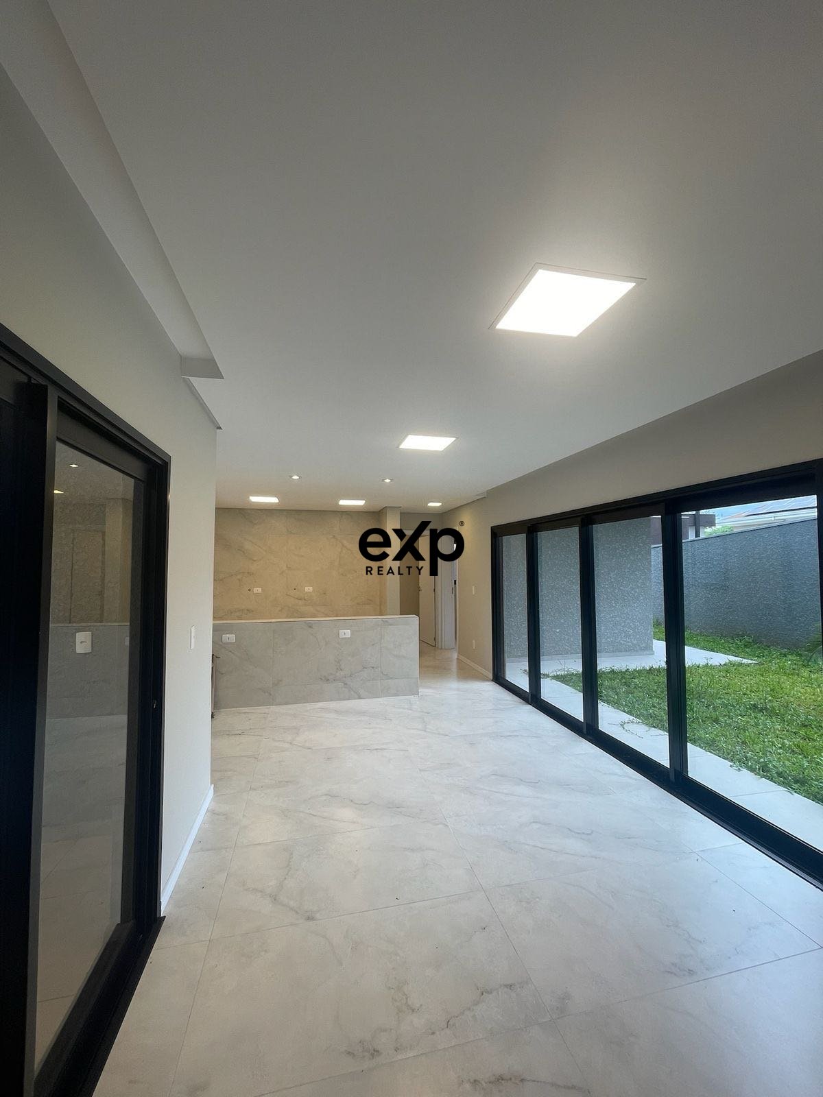 Casa em Condomínio à venda em Ponta Grossa, João Silvio de Lara Machado 400 Jardim Carvalho Ponta Grossa 84017-316, 348 m²