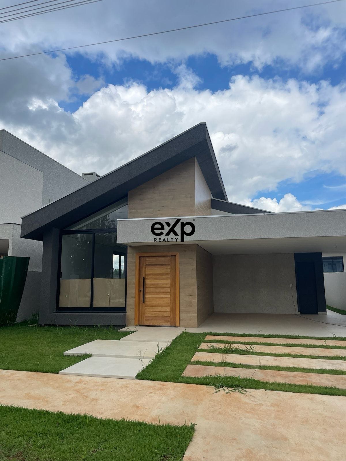 Casa em Condomínio à venda em Ponta Grossa, João Silvio de Lara Machado 600 Jardim Carvalho Ponta Grossa 84017-316, 308 m²