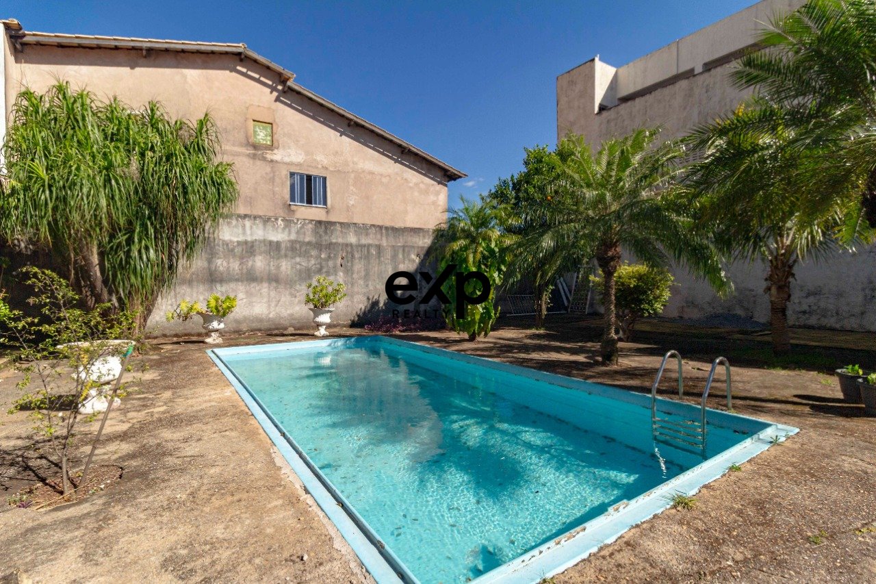 Casa à venda em Brasília, Conjunto SMSE Conjunto 5 1 Samambaia Sul (Samambaia) Brasília 72310-205, 800 m²