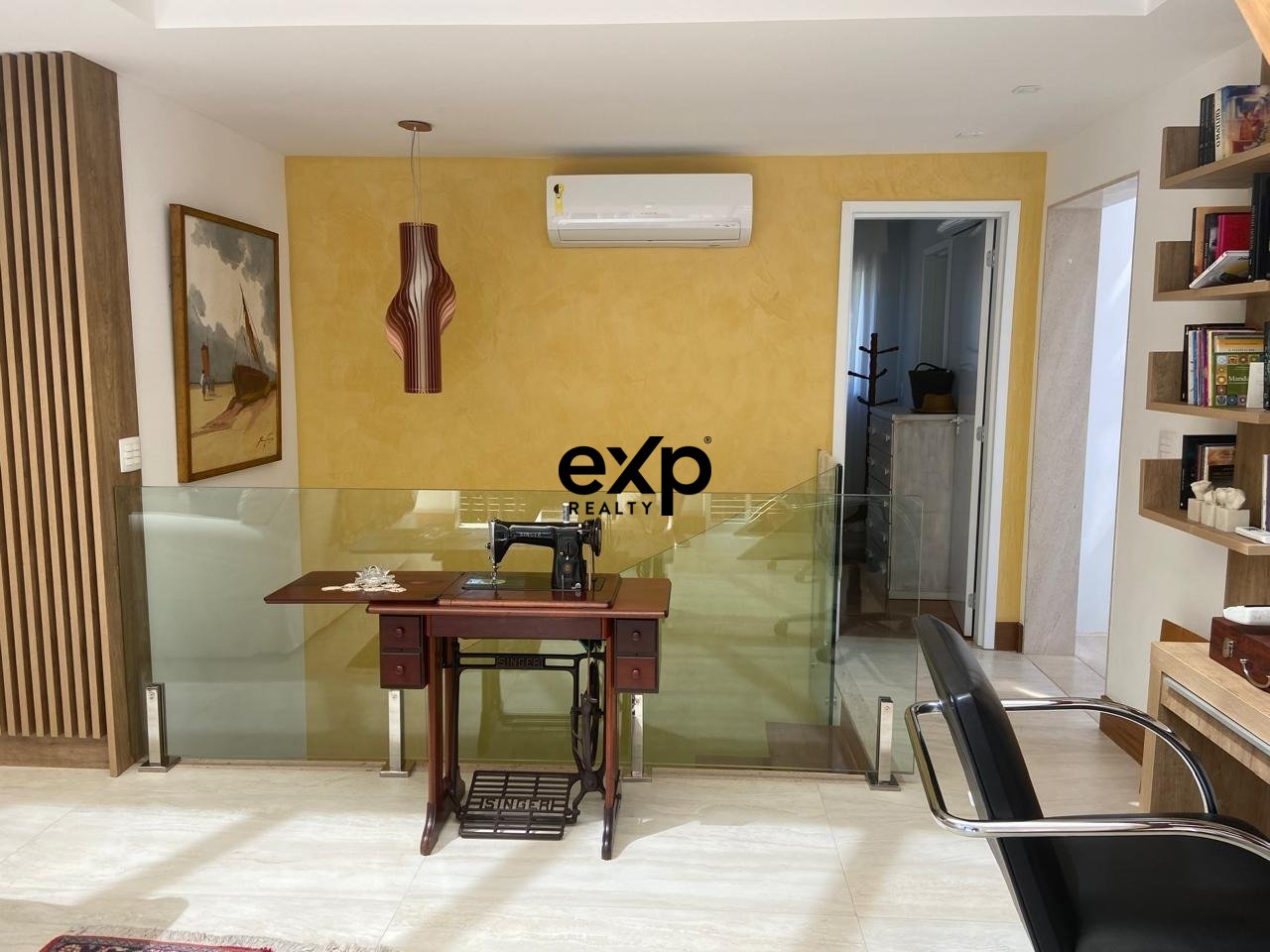 Casa em Condomínio à venda em Petrópolis, Rua Visconde do Uruguai 270 Valparaiso Petrópolis 25655-111, 360 m²