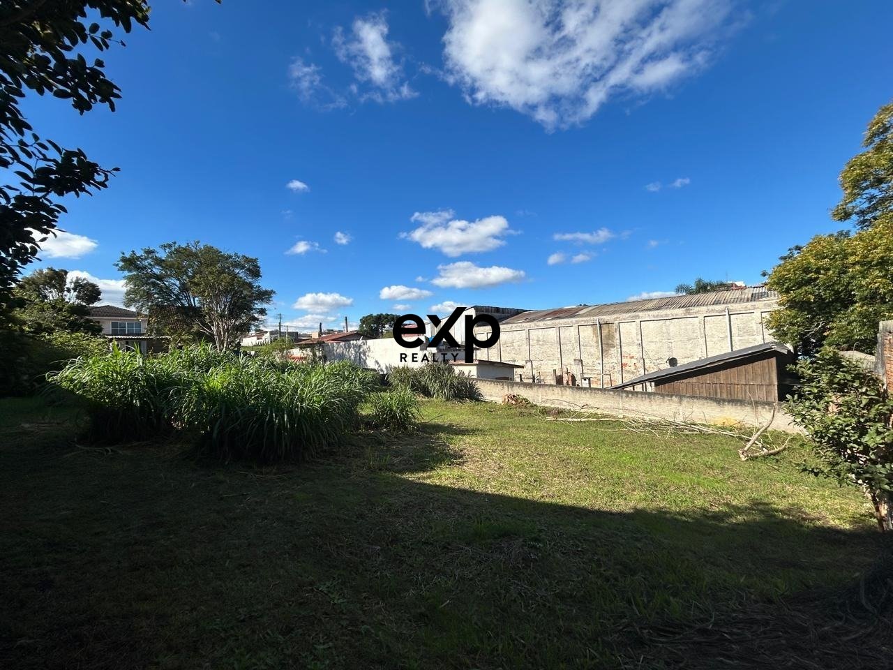 LAND - OPPORTUNITY FOR BUILDERS AND INVESTORS 2