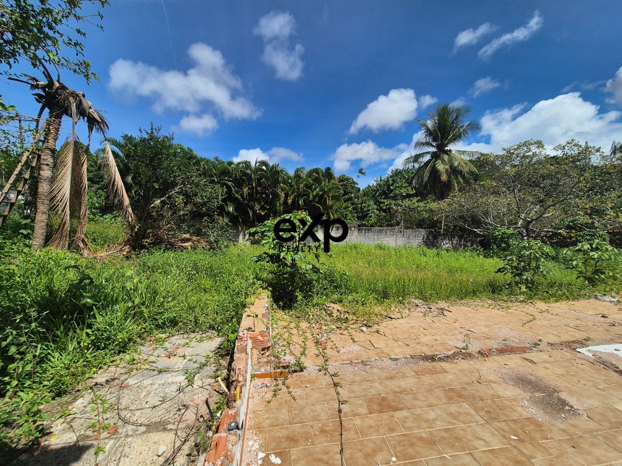 Land/Plot for sale in Lauro de Freitas, Rua 15 de Janeiro 1 Caji Lauro de Freitas 42721-800, 1350 m²