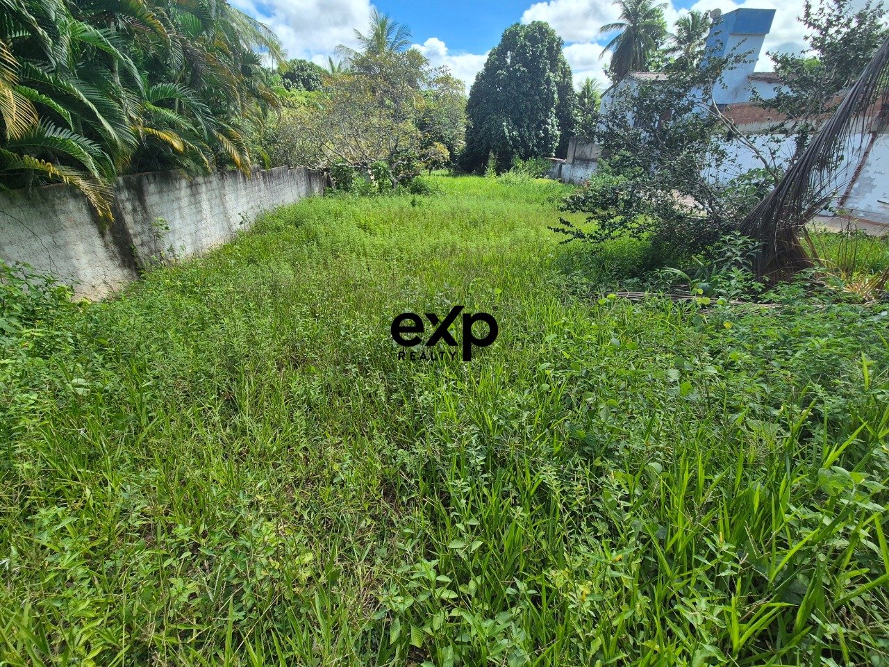 Terreno à venda em Lauro de Freitas, Rua 15 de Janeiro 1 Caji Lauro de Freitas 42721-800, 1350 m²