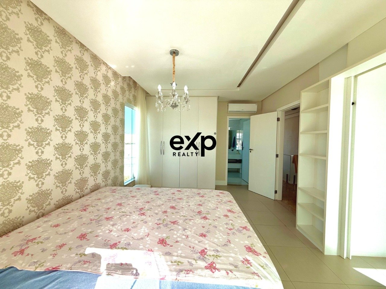 Casa em Condomínio à venda em Bahia, Estrada do Coco 11 11 Abrantes Bahia 42827-450, 451 m²