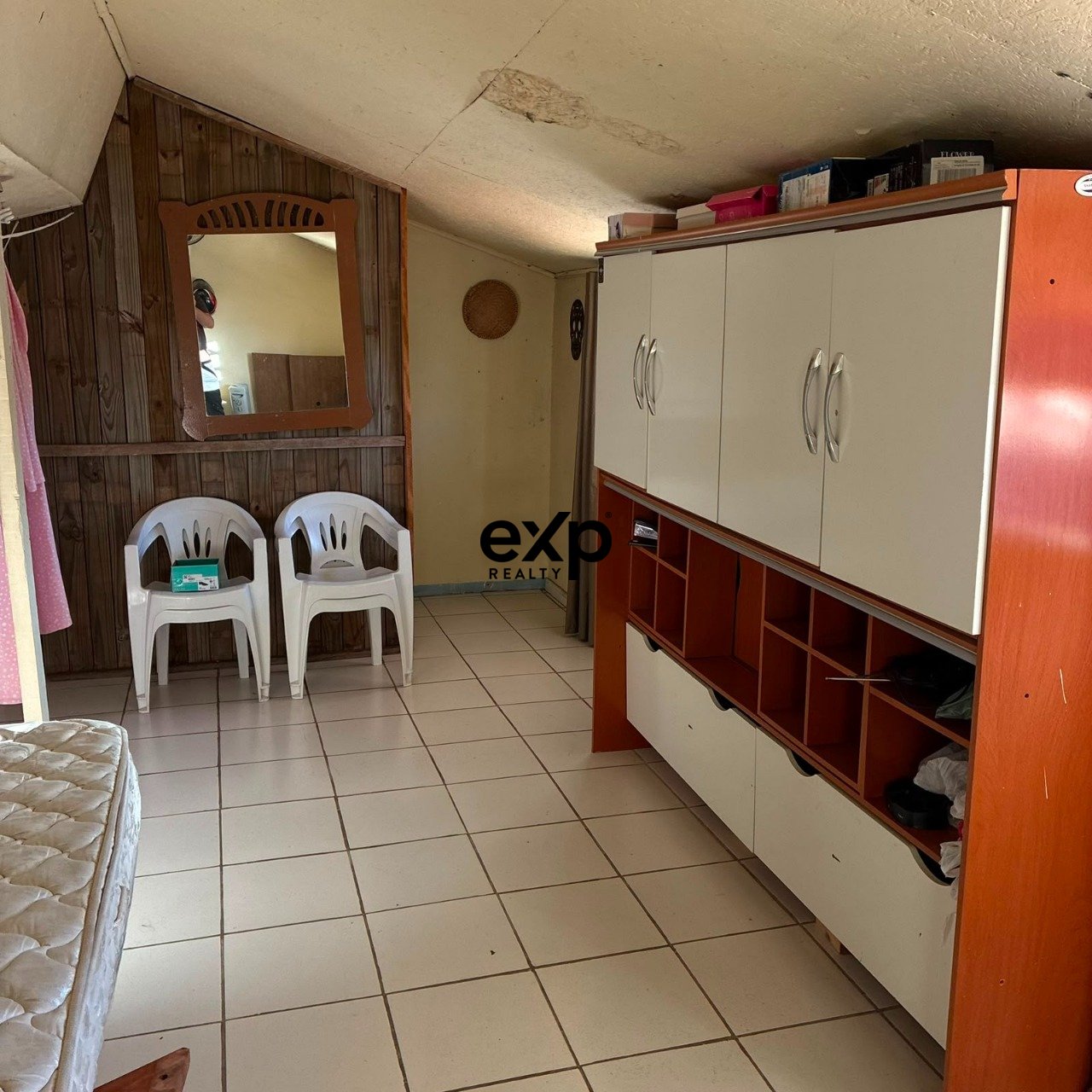 Casa em Condomínio à venda em Curitiba, Rua Cascavel 2401 Boqueirão Curitiba 81750-090, 49 m²