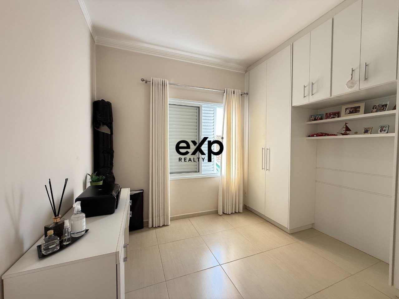 Sobrado à venda no Terras do Barão | 3 dorms (1 Suíte) e Lazer. Projeto EXCLUSIVO