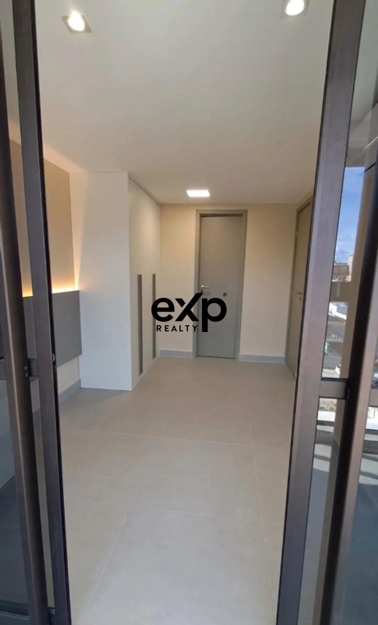 VENDA | APARTAMENTO MODERNO NO JARDIM OCEANIA | 56m² | 2 QUARTOS | 80 METROS DO MAR | EM FRENTE AO PARQUE PARAHYBA I