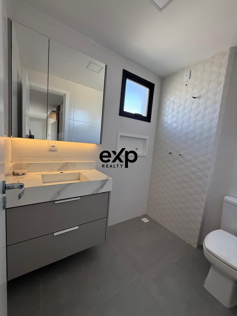 Apartamento à venda em São José dos Pinhais, Irati 994 Cruzeiro São José dos Pinhais 83010-160, 80 m²