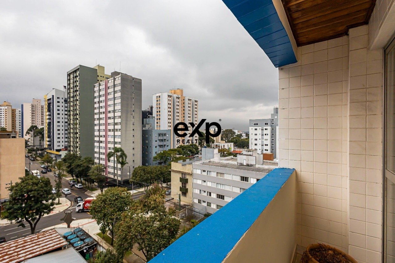 Apartamento 3 quartos - Agua Verde/Portão
