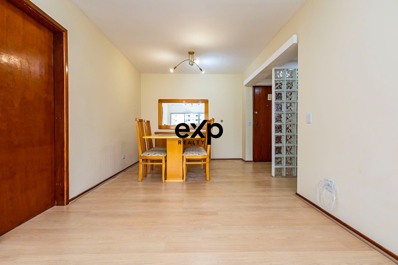 Apartamento 3 quartos - Agua Verde/Portão