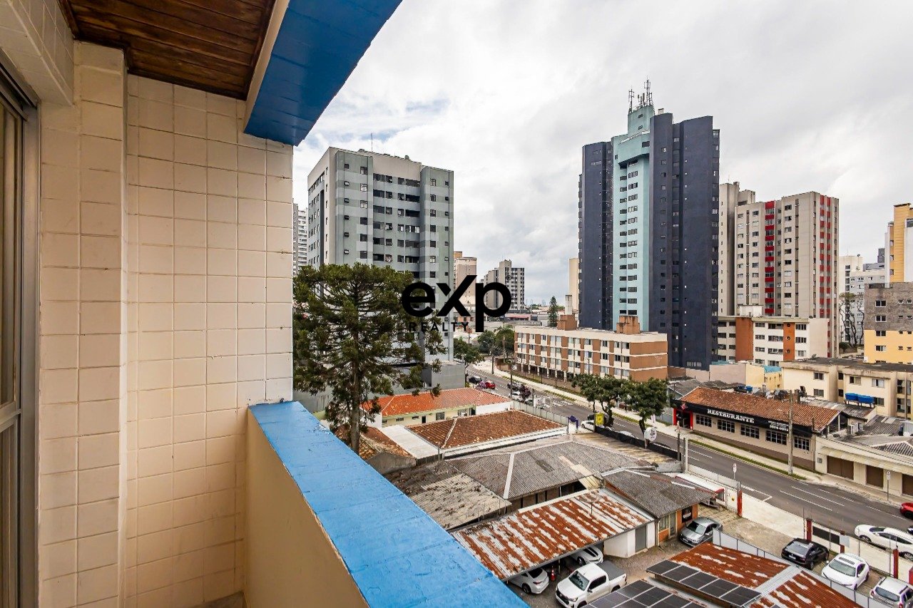 Apartamento 3 quartos - Agua Verde/Portão