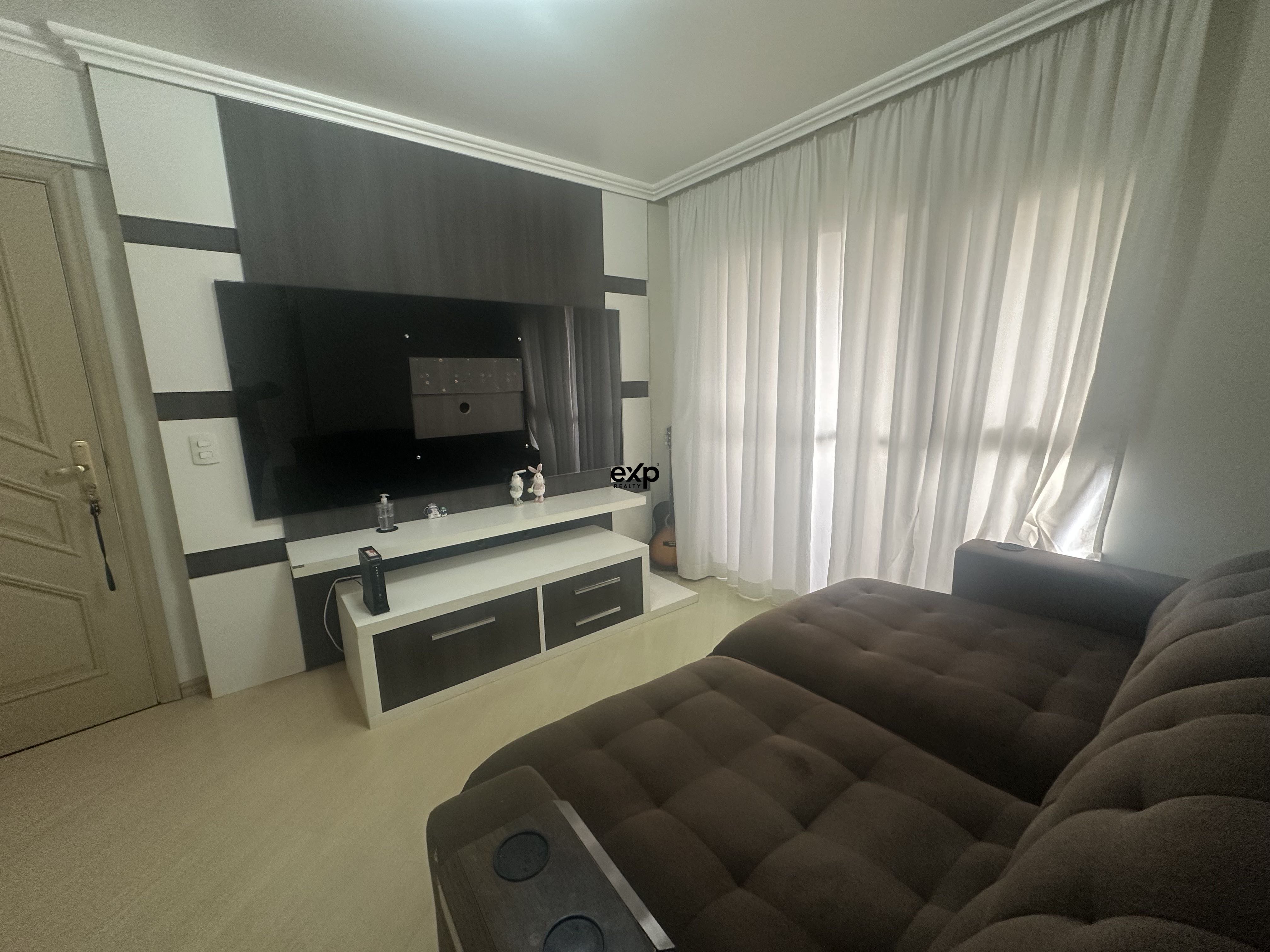 Semi-furnished Apartment for Sale | Madrid Building 5