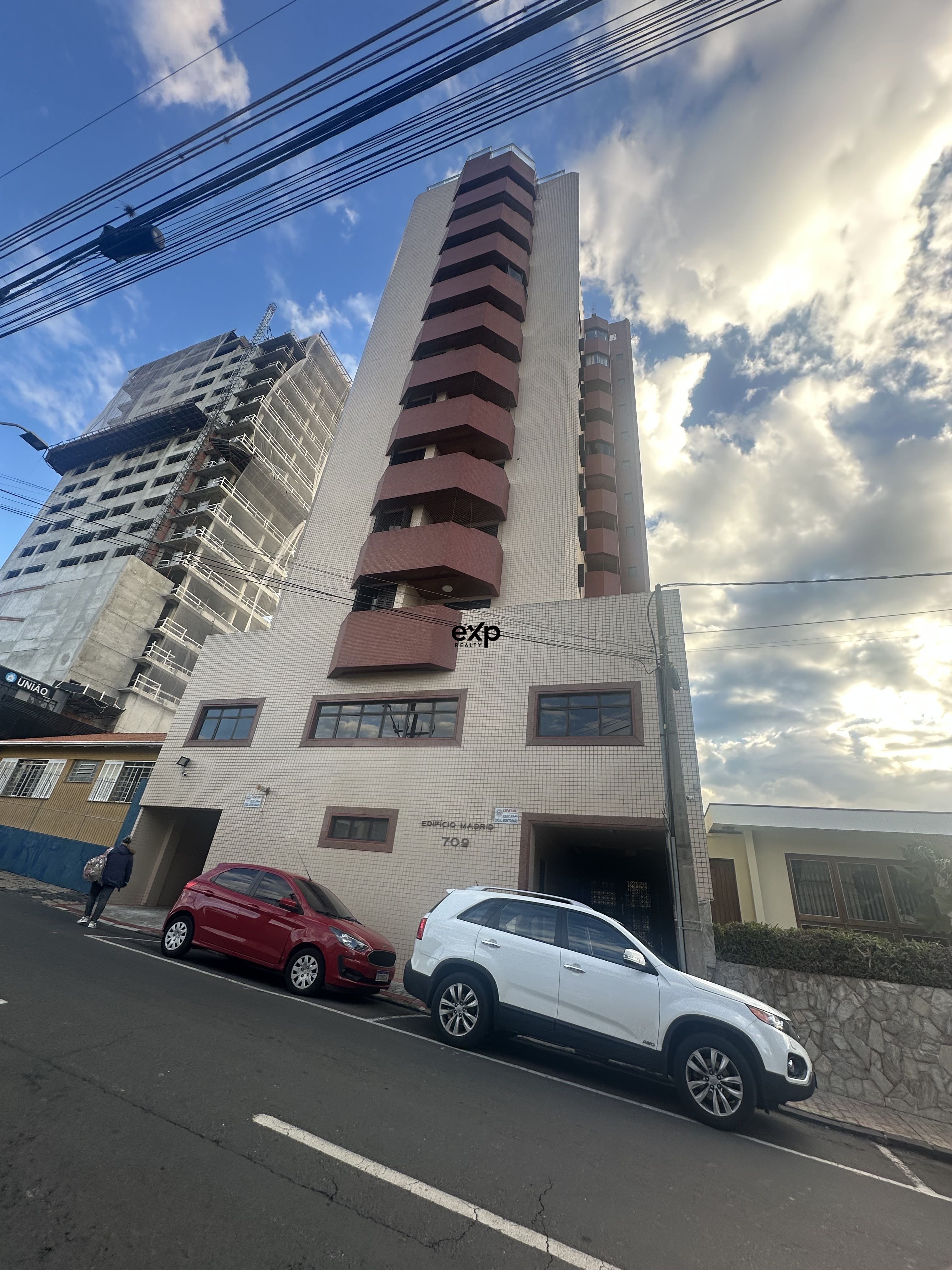 Semi-furnished Apartment for Sale | Madrid Building