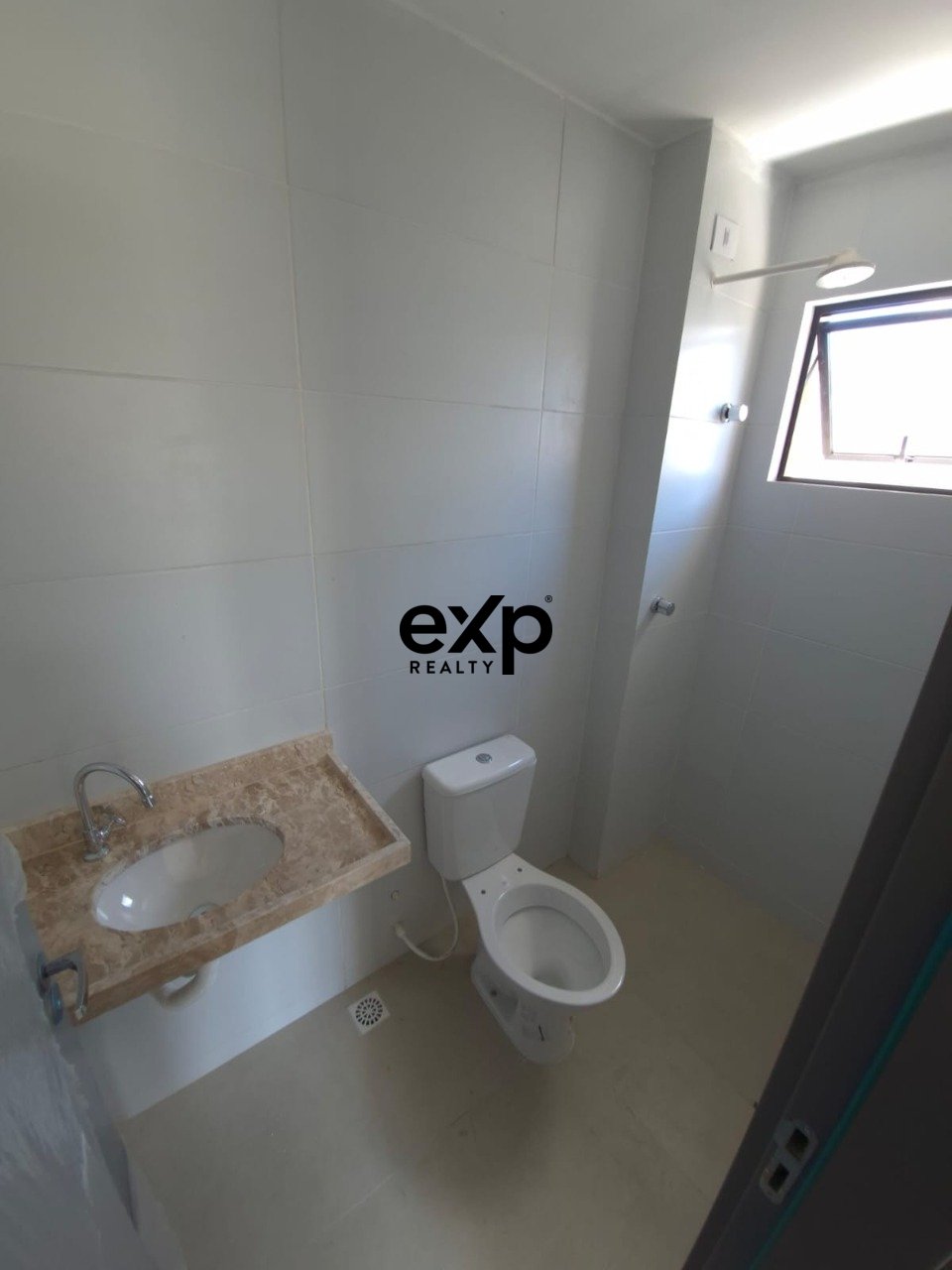 VENDA | COBERTURA DUPLEX NO JARDIM OCEANIA | 89m² | 2 QUARTOS | JACUZZI PRIVATIVA | 200 METROS DO MAR