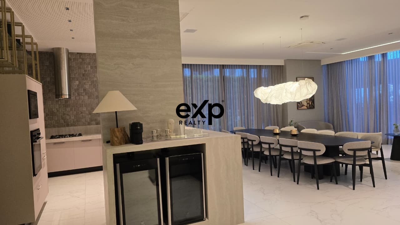 Apartamento à venda em João Pessoa, Rua Aurora 235 Miramar João Pessoa 58043-270, 174 m²