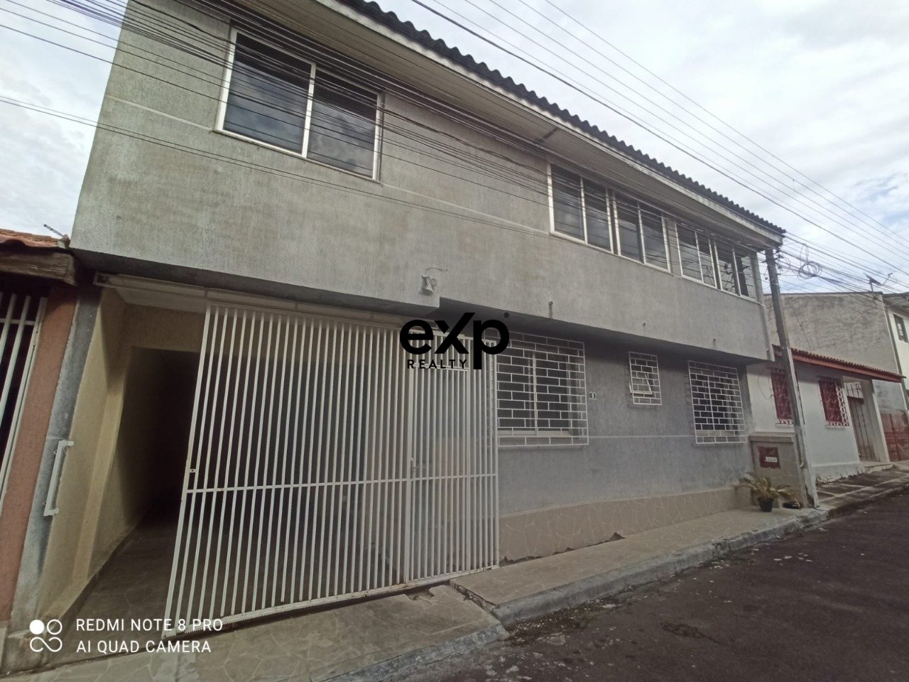 Sobrado à venda em Curitiba, Cascavel 457 Boqueirão Curitiba 81670-180, 160 m²