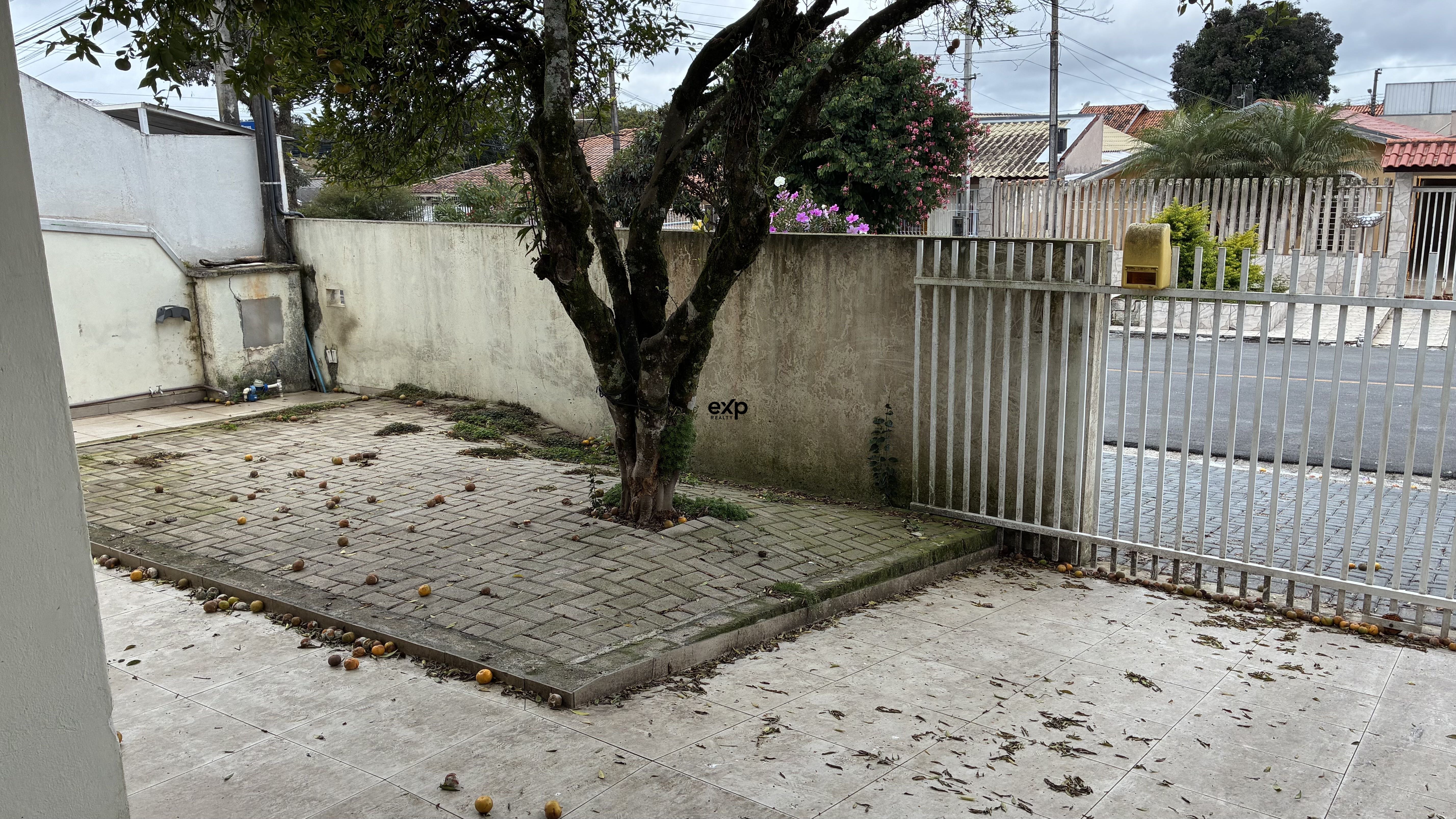 Casa à venda em Curitiba, Joao Moaraes, 73 Alto Boqueirão Curitiba 81770-520, 56 m²
