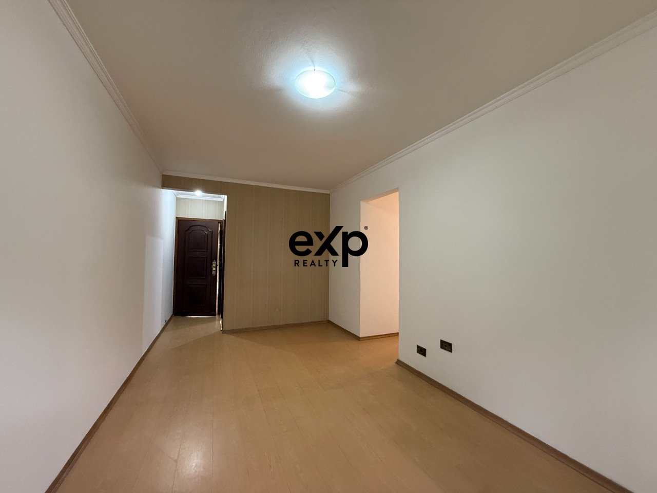 Apartamento térreo em Perdizes com 78m² úteis e excelente potencial de modernização