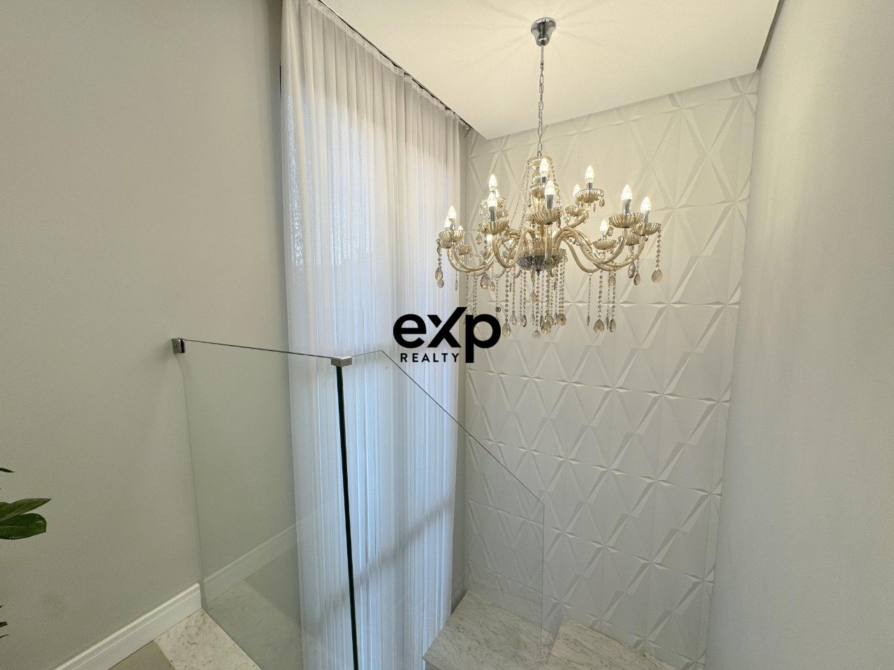 Triplex à venda em São José dos Pinhais, Augusto Criminácio 106 Iná São José dos Pinhais 83065-542, 197 m²
