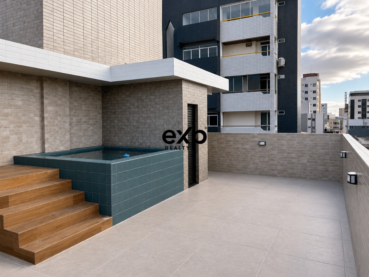 VENDA | COBERTURA NOVA NO BESSA | 110,8m² | 2 QUARTOS | 1 SUÍTE | VISTA MAR | 50 METROS DA PRAIA