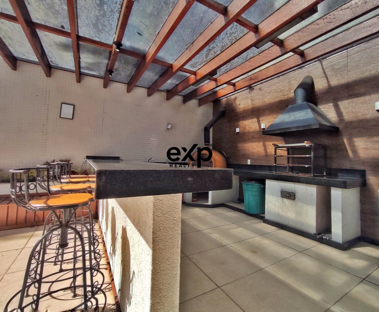 Apartamento Duplex à Venda no Condomínio Spazio, 74 m² por R$ 430.000,00 - Itaipava, Petrópolis/RJ