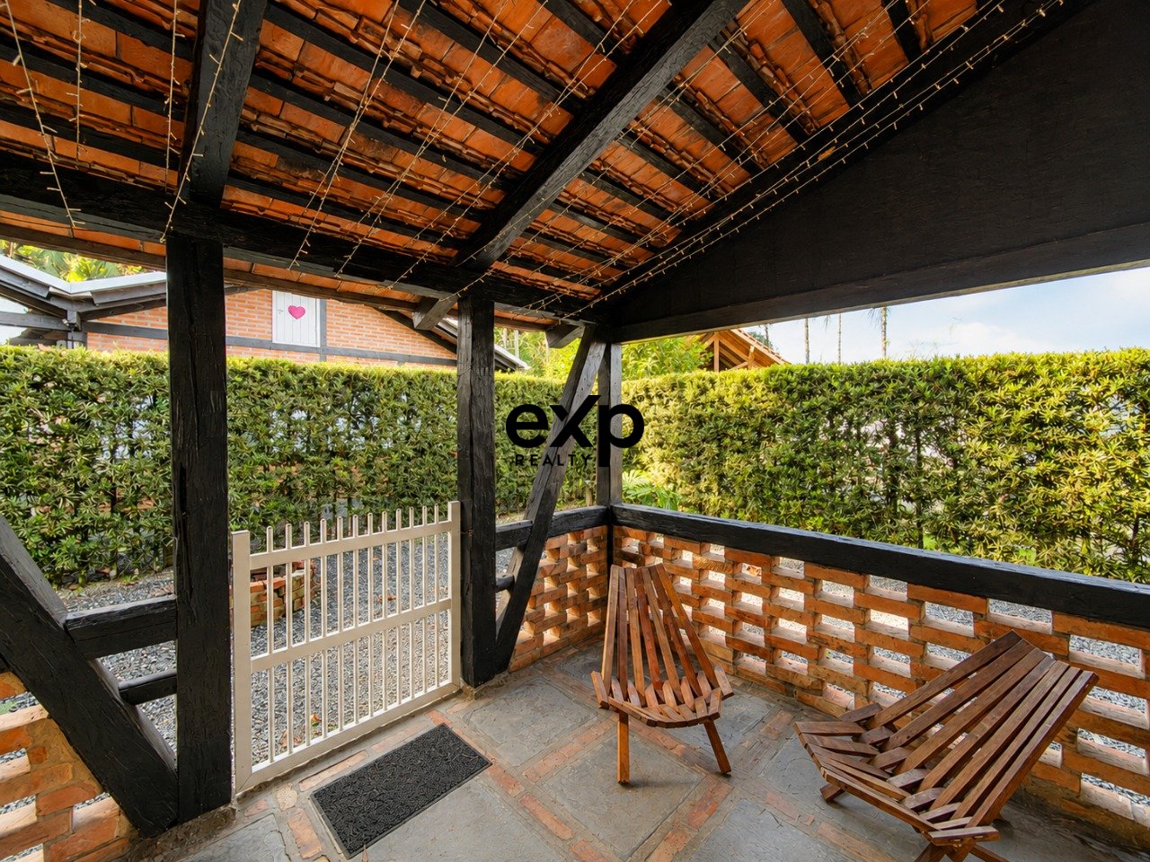 Casas ENXAIMEL para AIRBNB em POMERODE