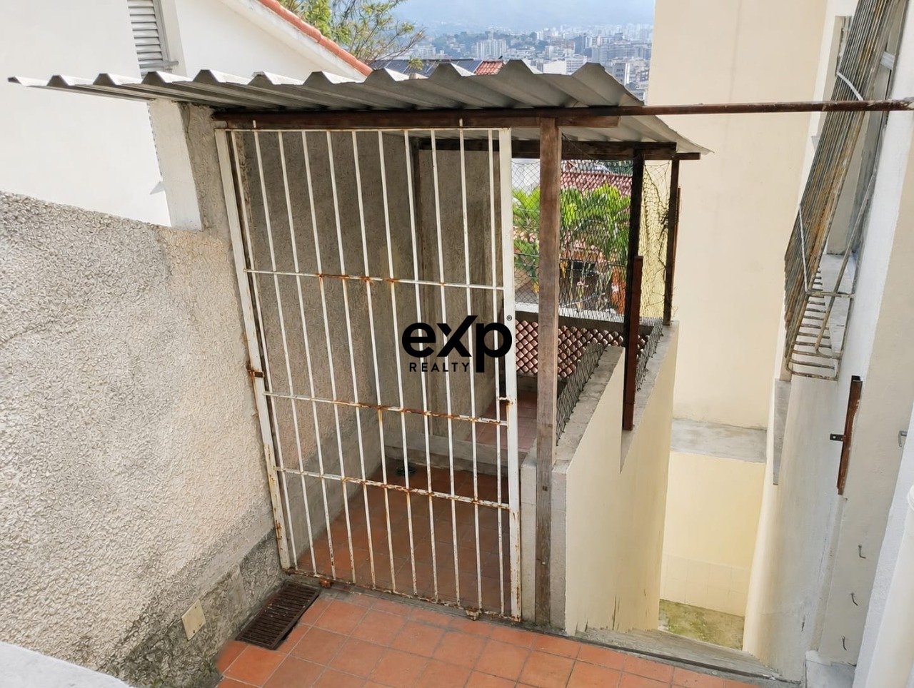 Casa à venda em Rio de Janeiro, Monsenhor Battistoni 249 Tijuca Rio de Janeiro 20521-270, 320 m²