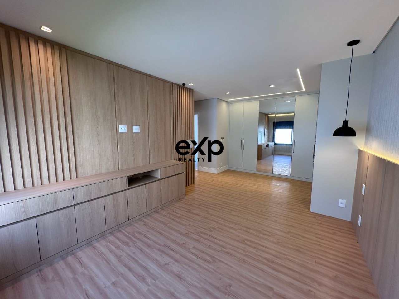 House for sale in Alphaville D Pedro 3