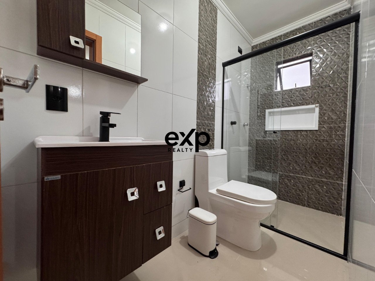 Cobertura à venda em São José dos Pinhais, Santa Rita 432 Cidade Jardim São José dos Pinhais 83035-250, 117 m²
