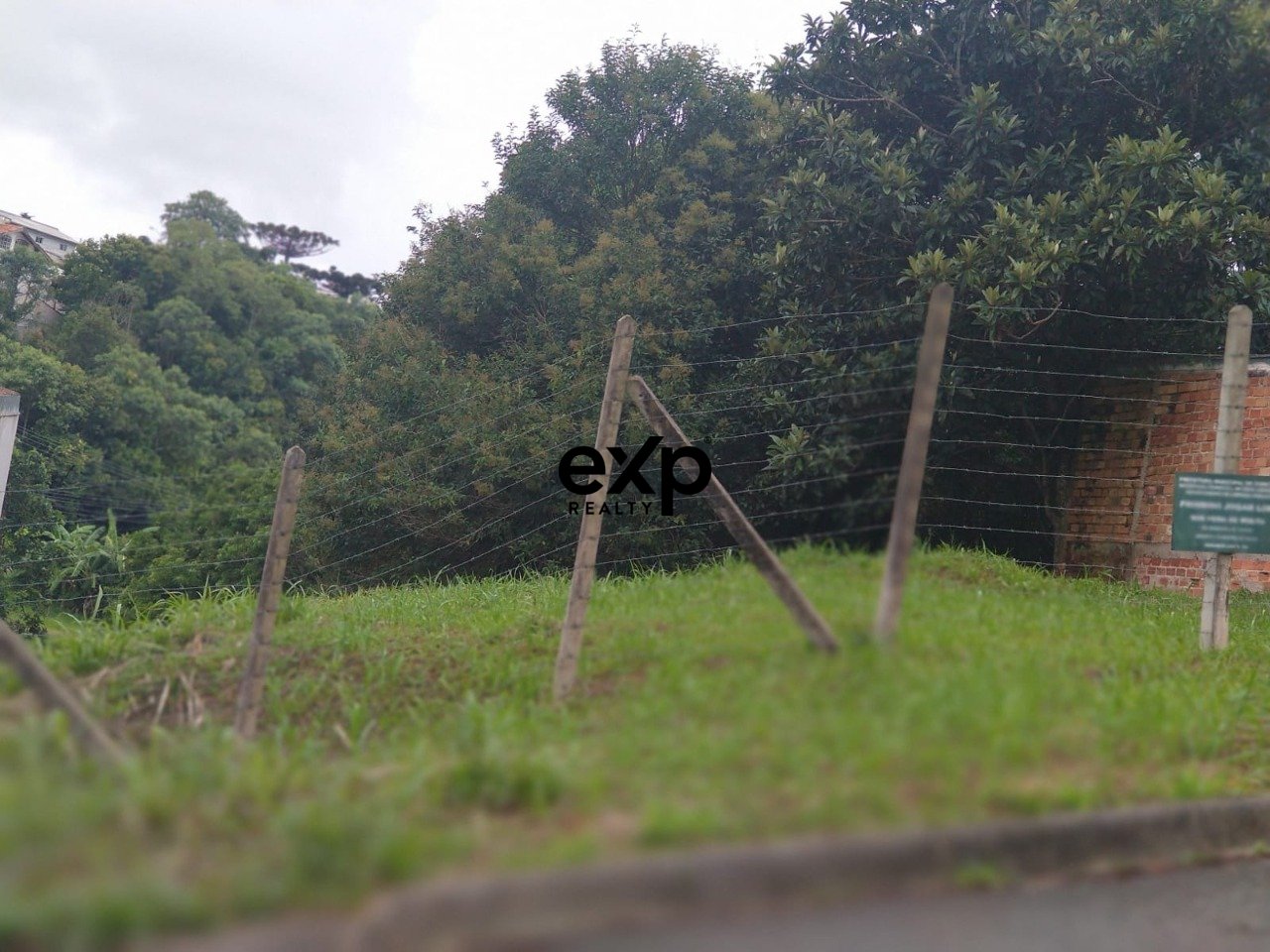 Terreno à venda, 556 m²  no Pilarzinho