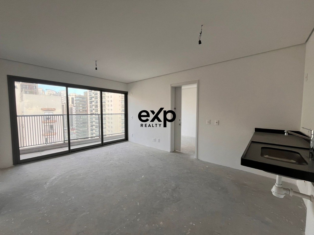 Apartamento à venda na Vila Nova Conceição para investimento ou moradia