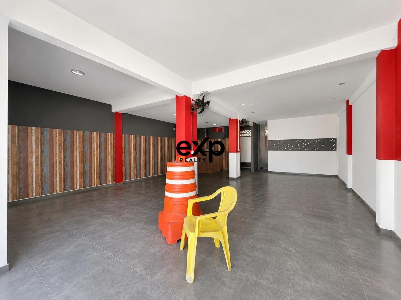 LOJA COMERCIAL PARA ALUGUEL - VILA PRAIANA | LAURO DE FREITAS