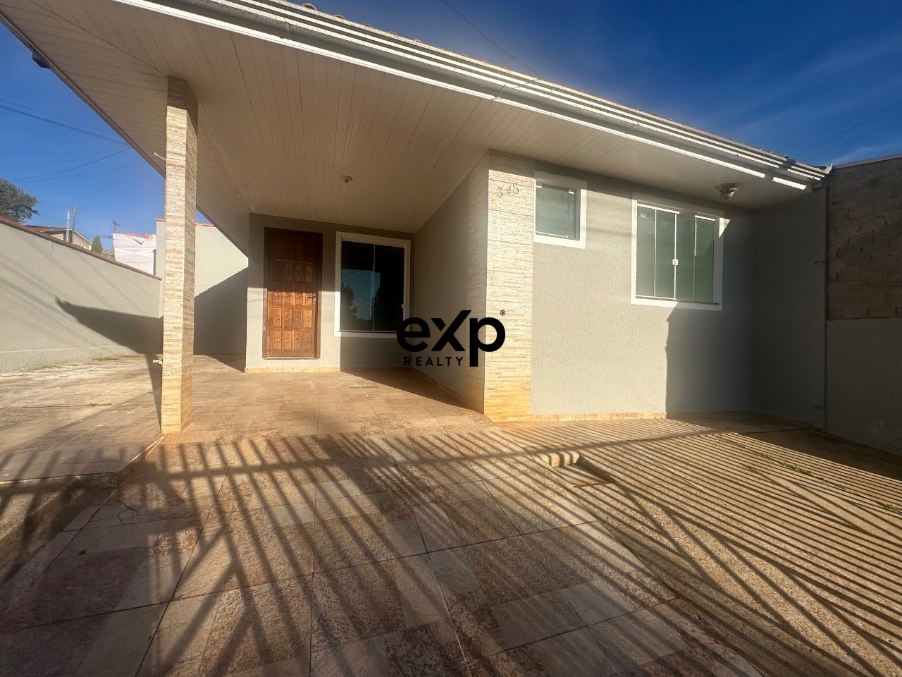 Casa à venda em Ponta Grossa, Arichernes Carlos Gobbo 348 Uvaranas Ponta Grossa 84030-759, 69 m²