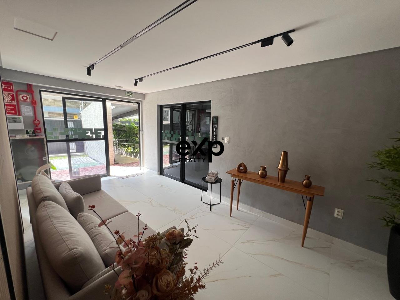 VENDA | APARTAMENTO DUPLEX | 122m² | 3 QUARTOS | 1 SUÍTE | PISCINA PRIVATIVA | ÁREA GOURMET