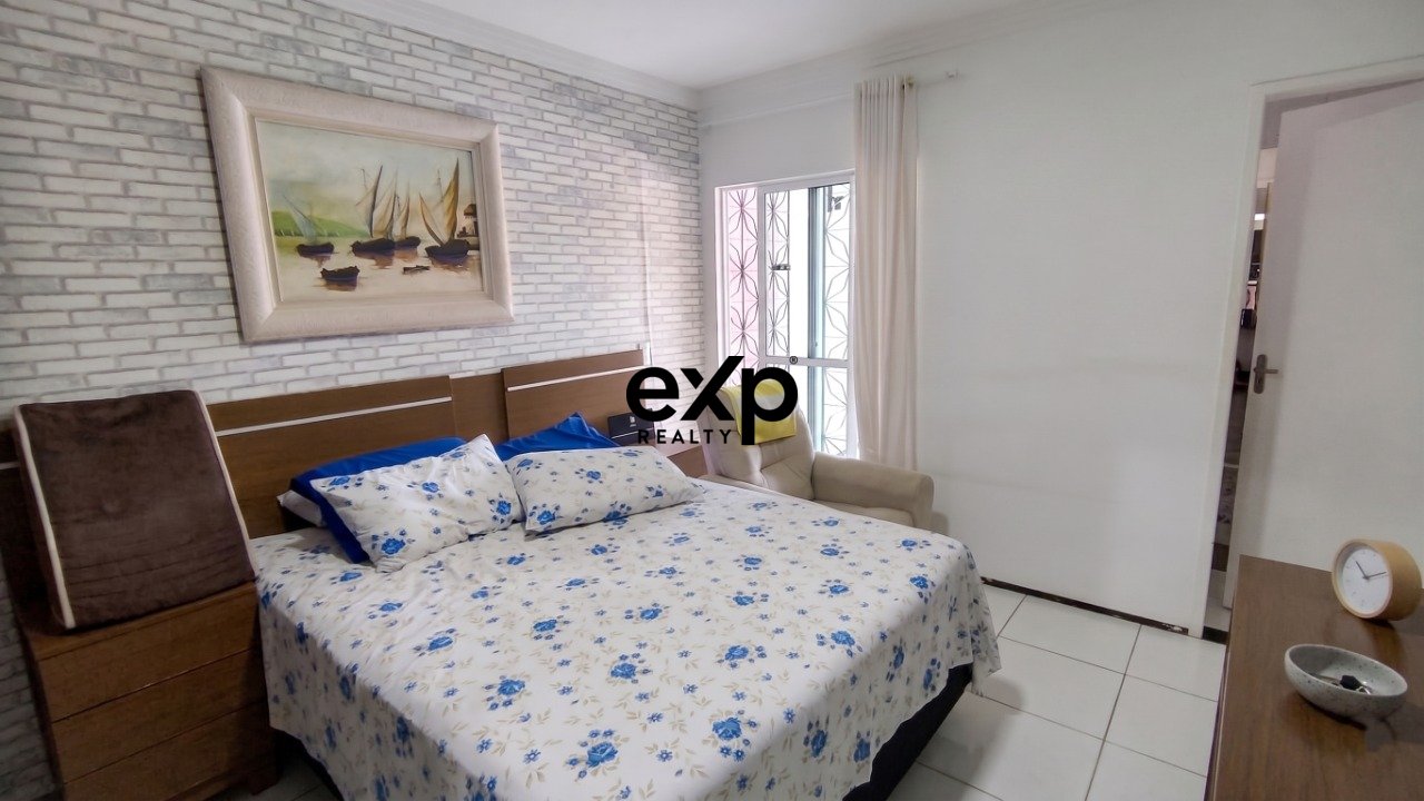 Casa à venda em Fortaleza, Rua Irmãos Olimpio 210 Jangurussu Fortaleza 60870-630, 100 m²
