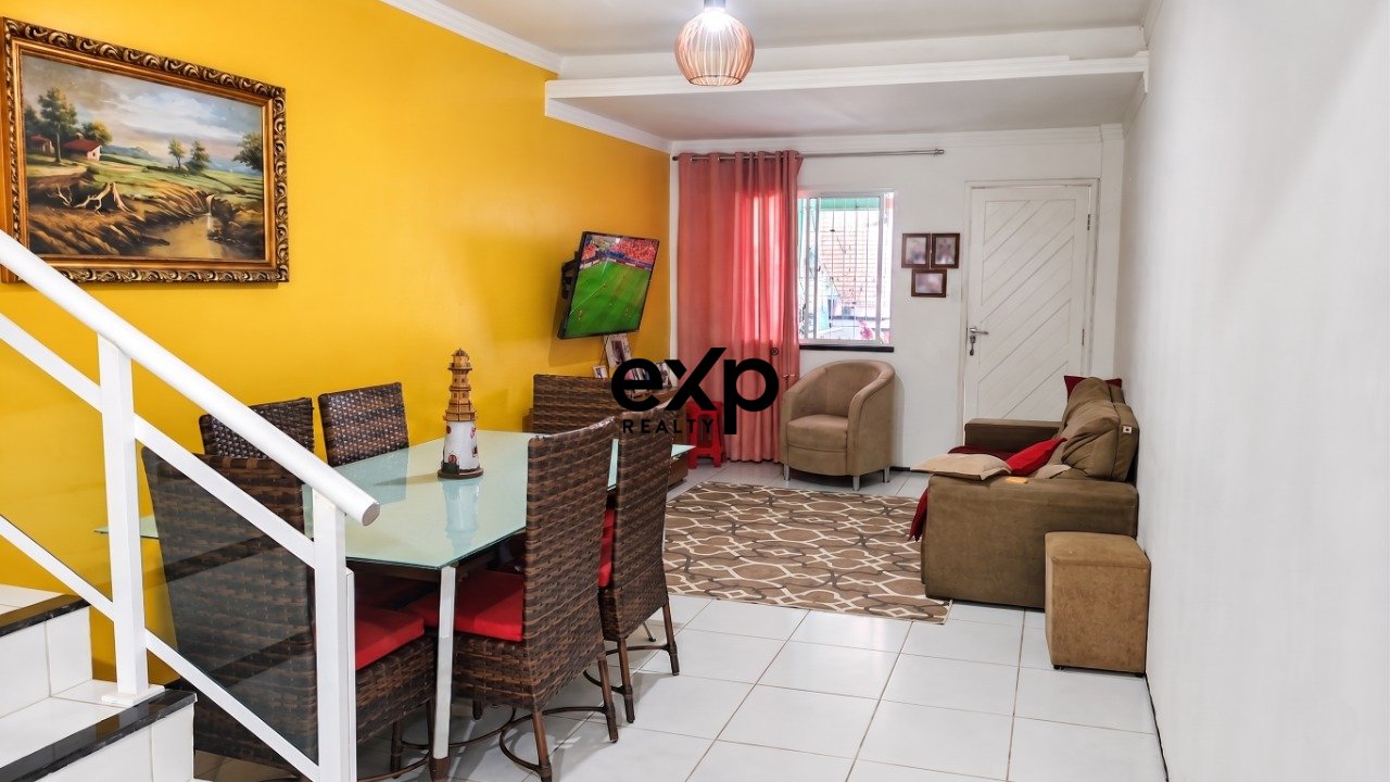 Casa à venda em Fortaleza, Rua Irmãos Olimpio 210 Jangurussu Fortaleza 60870-630, 100 m²