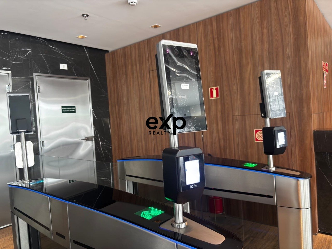 Building for Lease - Exclusive Corporate Location in the Jockey Club Region of São Paulo 3