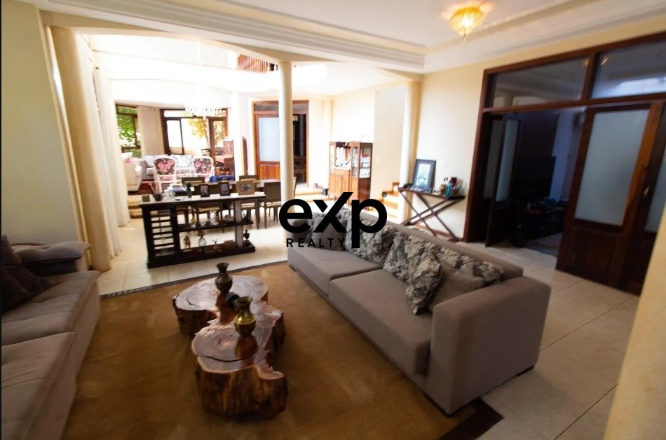 Casa em Condomínio à venda em Campinas, Maria José Ferreira 563 Loteamento Residencial Barão do Café Campinas 13085-085, 617 m²