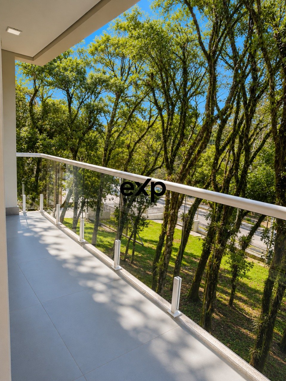 Apartment 5