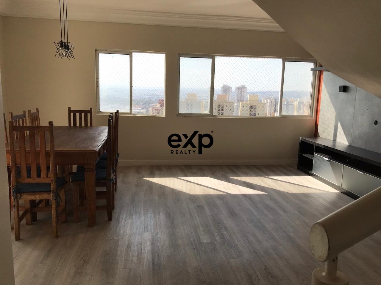 Cobertura à venda em Campinas, Egle Moretti Belintani 33 Parque das Flores Campinas 13087-620, 136 m²
