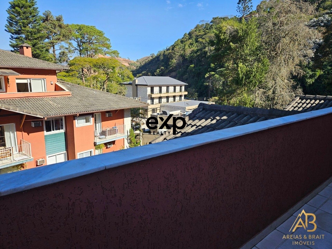 Apartamento à Venda no Condomínio Albergo Dei Pini, 178 m² por R$ 897.000,00 - Itaipava, Petrópolis/RJ
