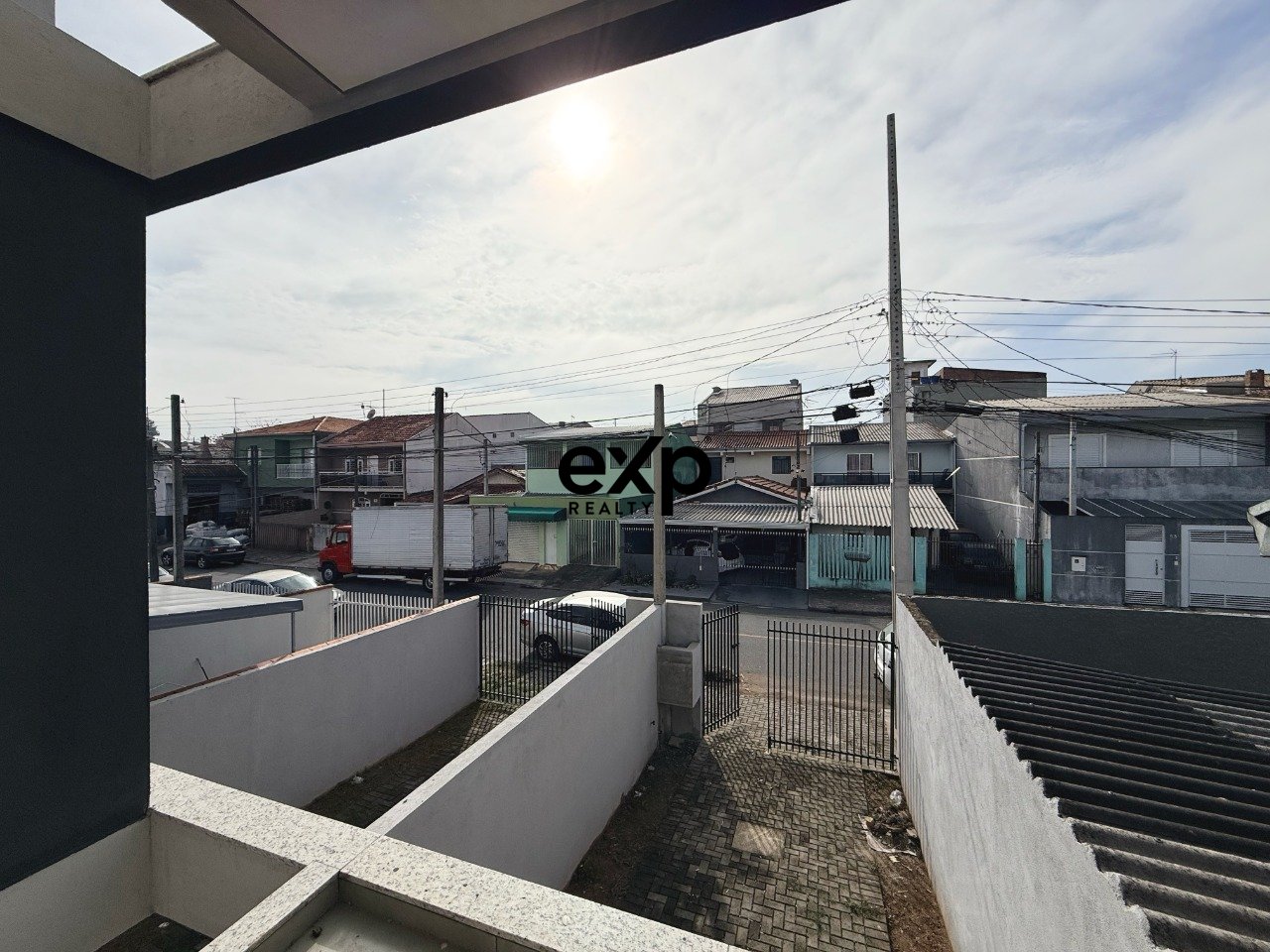 Sobrado à venda em Curitiba, Jorge Pedro Anad 50 Sítio Cercado Curitiba 81925-560, 68 m²