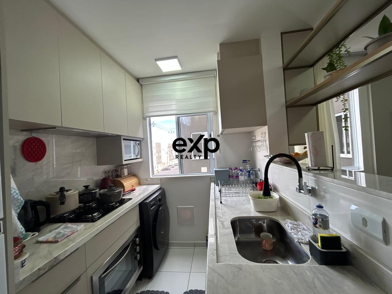 Apartamento à venda em Campo Largo, Caetano Munhoz da Rocha 1080 Ouro Verde Campo Largo 83606-260, 40 m²