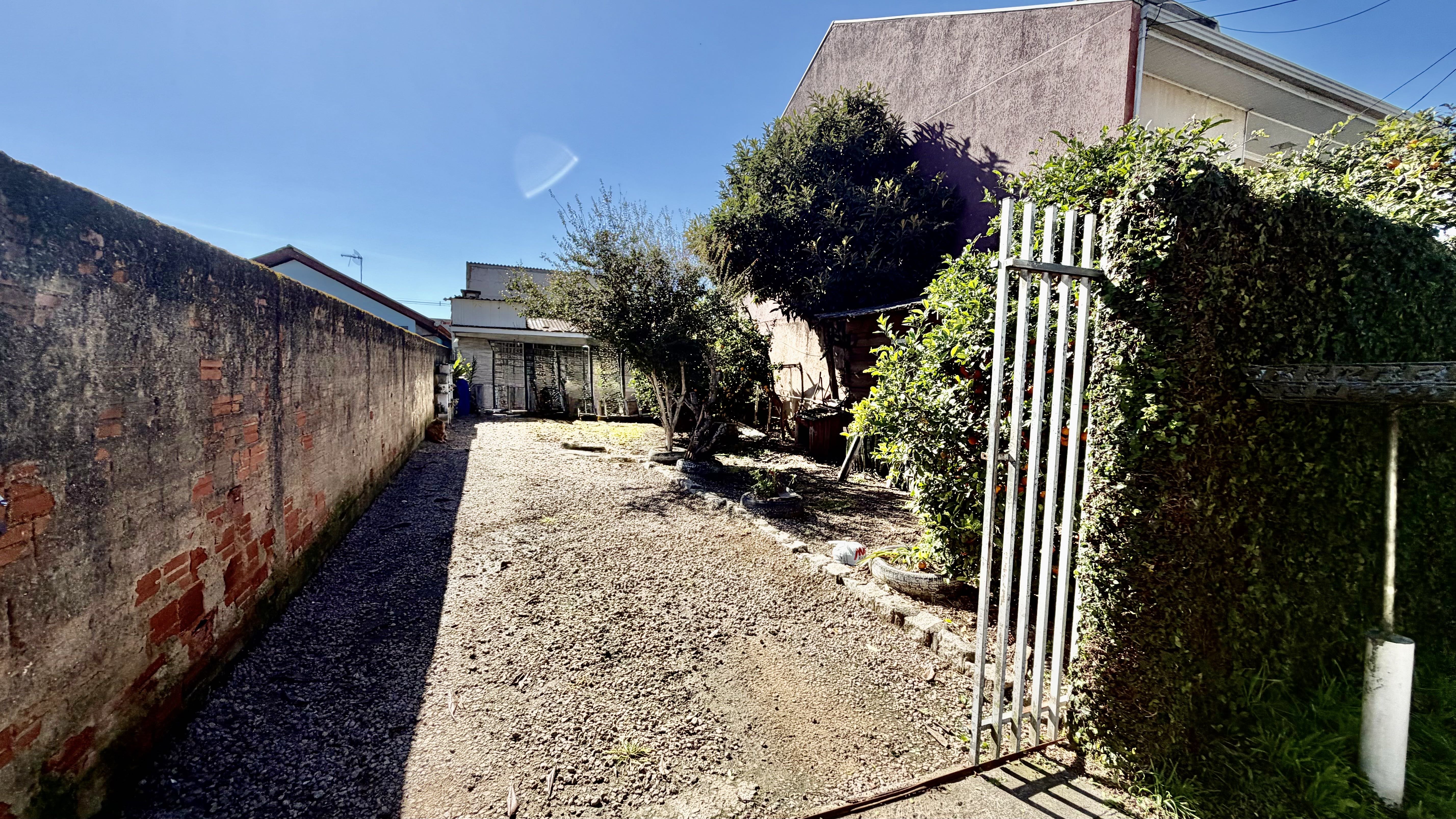Terreno à venda em São José dos Pinhais, Rua Anneliese Gellert Krigsner 3585 ina São José dos Pinhais 83064-470, 248 m²