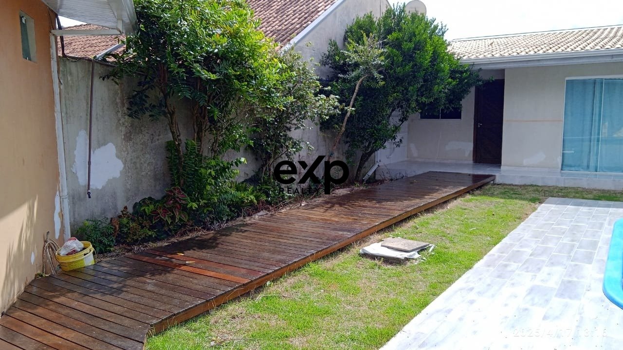 Condominium with 3 Houses - Piraquara 5