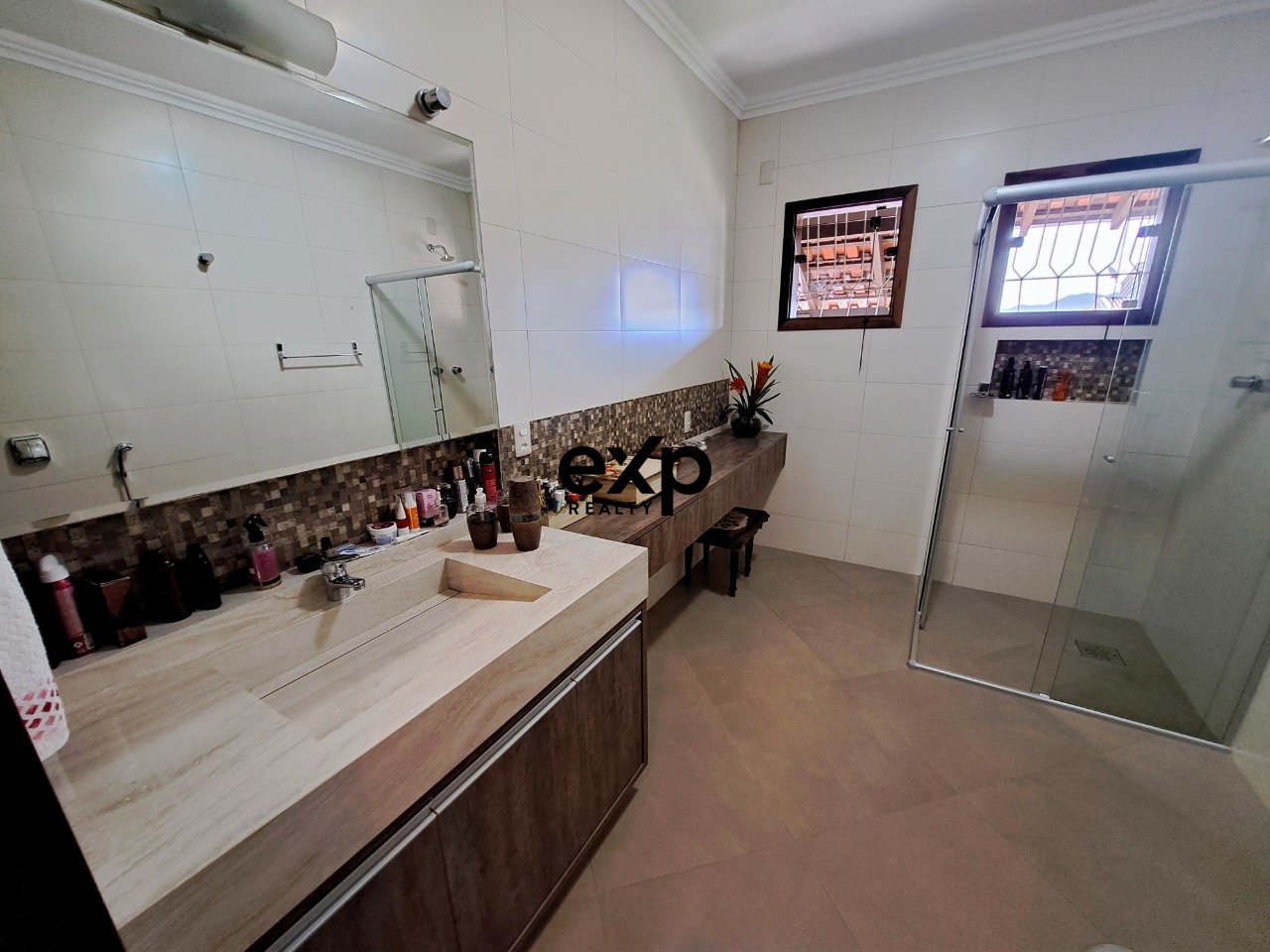 Casa à venda em Blumenau, Félix Gieseler Sênior 402 Velha Blumenau 89041-180, 540 m²