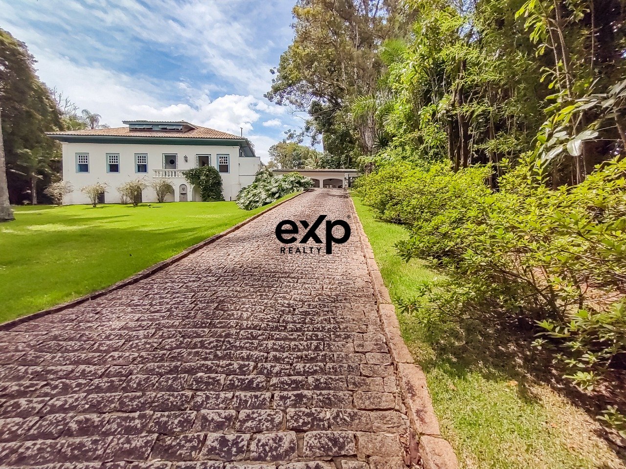 Casa em Condomínio à venda em Campinas, das Tipuanas 325 Sítios de Recreio Gramado Campinas 13101-631, 10000 m²